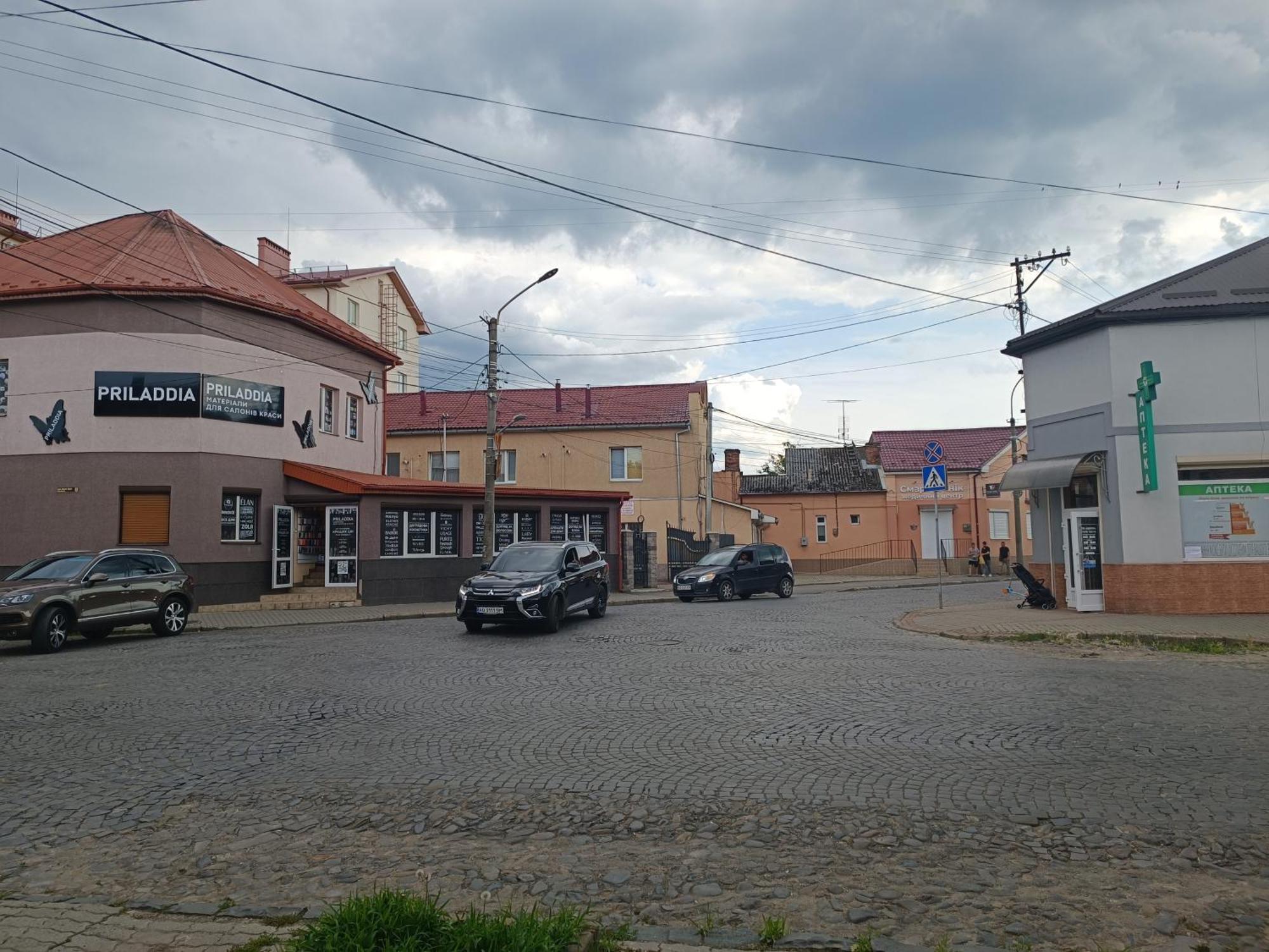 Apartments Domovik On Beregovskaya 3 Mukatschewo Exterior foto